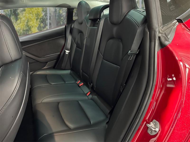 Tesla Model 3 Standard Range Plus 2022