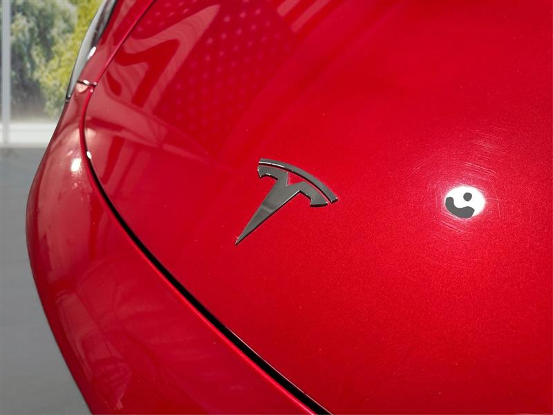 Tesla Model 3 Standard Range Plus 2022