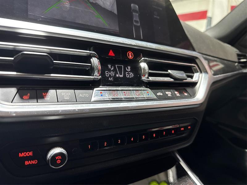 BMW 3-Series 330i xDrive 2019