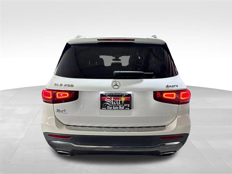 Mercedes-Benz GLB-Class GLB 250 4MATIC 2021