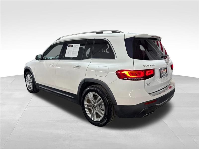 Mercedes-Benz GLB-Class GLB 250 4MATIC 2021