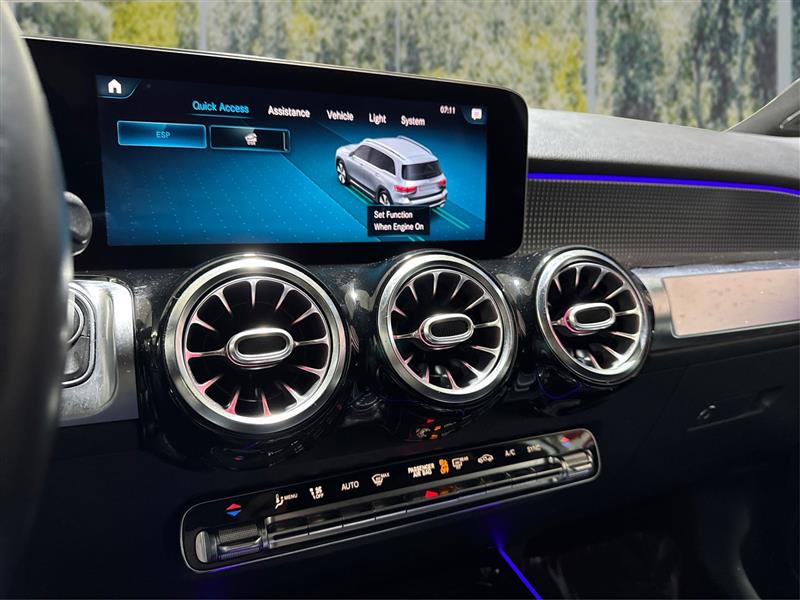 Mercedes-Benz GLB-Class GLB 250 4MATIC 2021