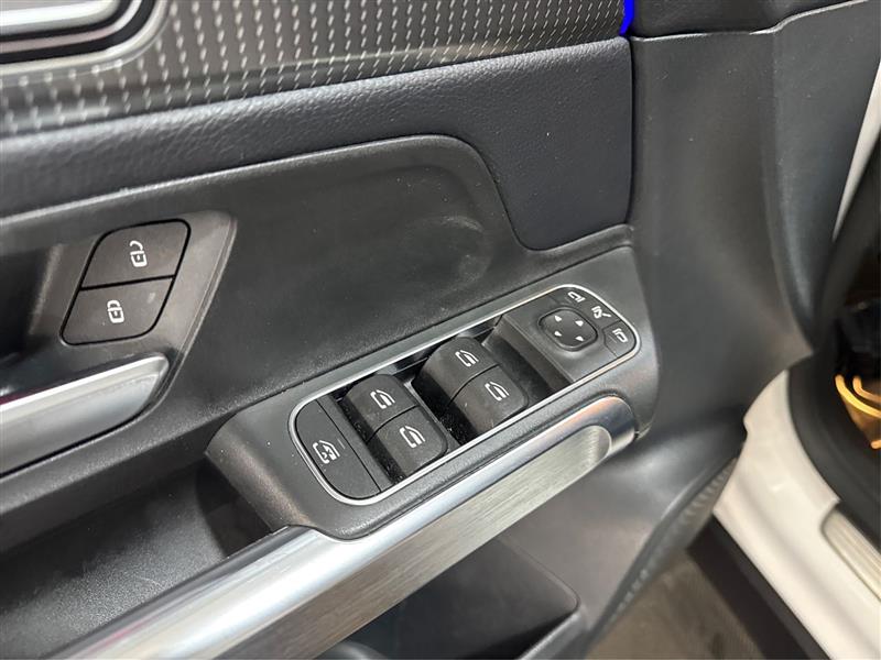 Mercedes-Benz GLB-Class GLB 250 4MATIC 2021