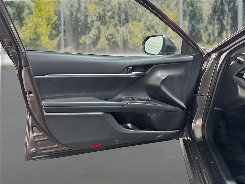 Toyota Camry LE AWD 2022