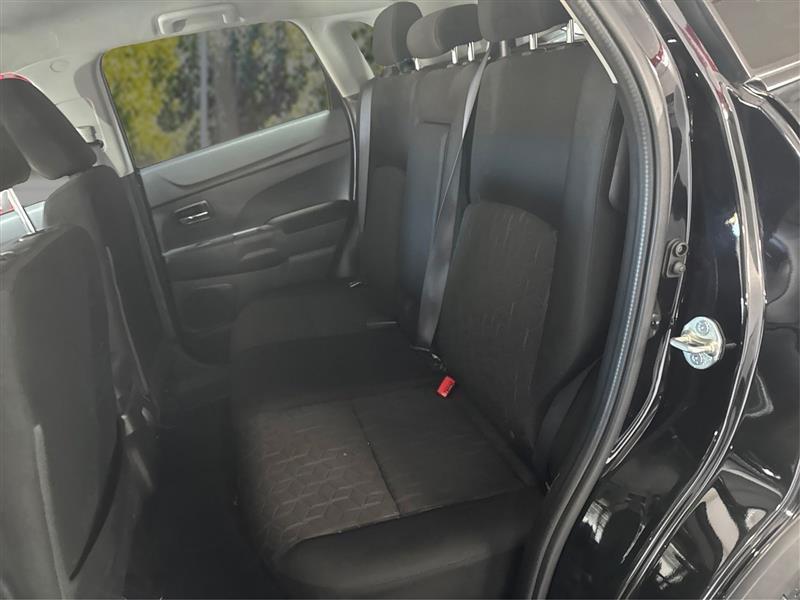 Mitsubishi Outlander Sport 2.0 ES 4WD 2024