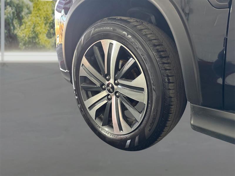 Mitsubishi Outlander Sport 2.0 ES 4WD 2024