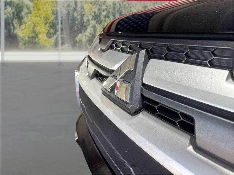 Mitsubishi Outlander Sport 2.0 ES 4WD 2024