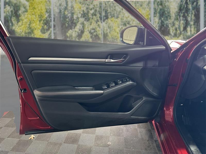 Nissan Altima 2.5 SR AWD 2024