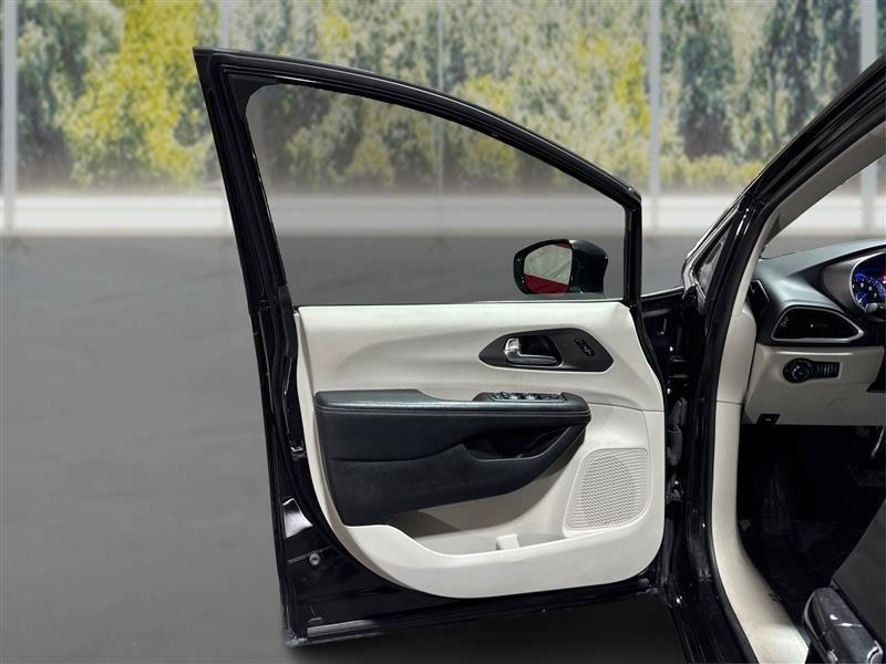 Chrysler Pacifica Touring-L 2022