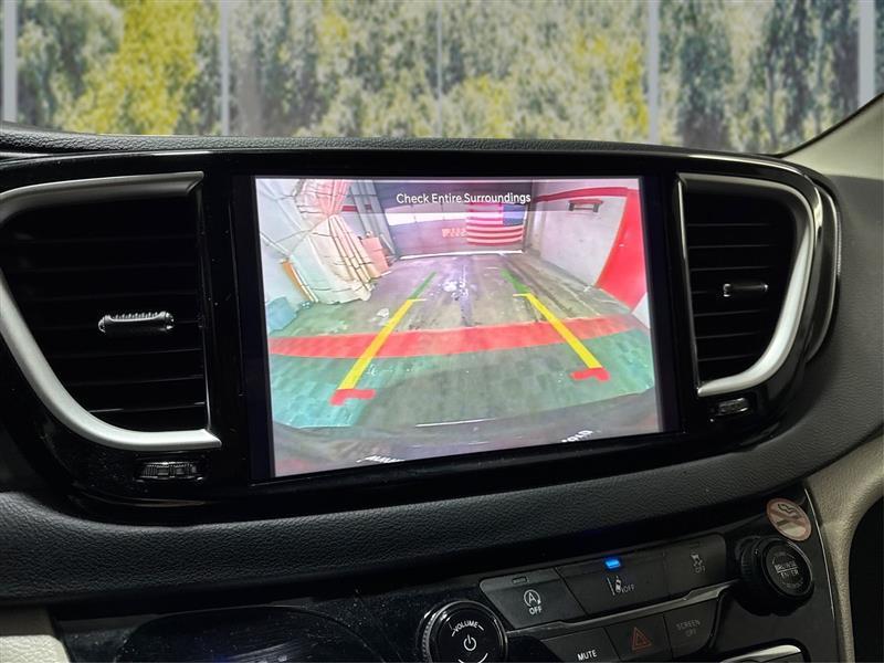 Chrysler Pacifica Touring-L 2022