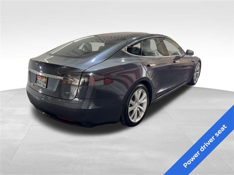 Tesla Model S 90D 2016