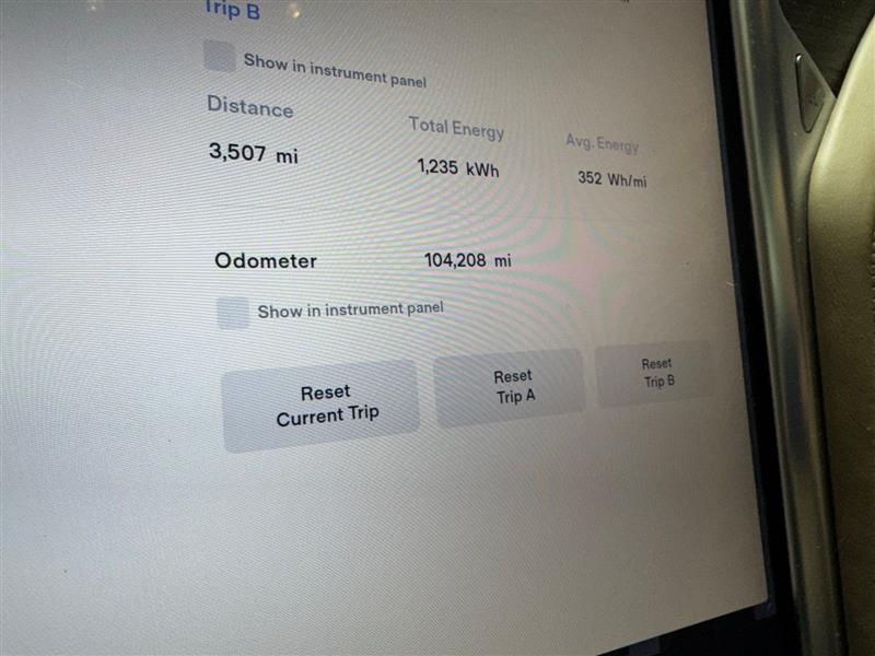 Tesla Model S 90D 2016