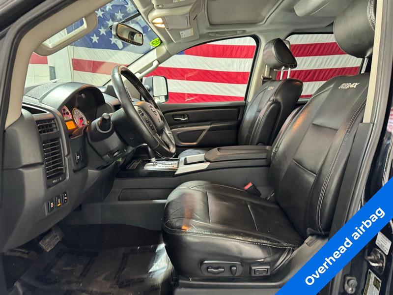 Nissan Titan PRO-4X Crew Cab 4WD SWB 2015