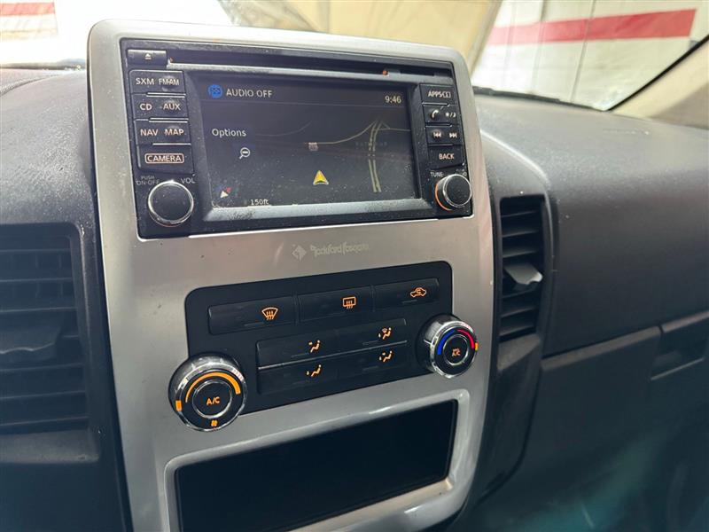 Nissan Titan PRO-4X Crew Cab 4WD SWB 2015