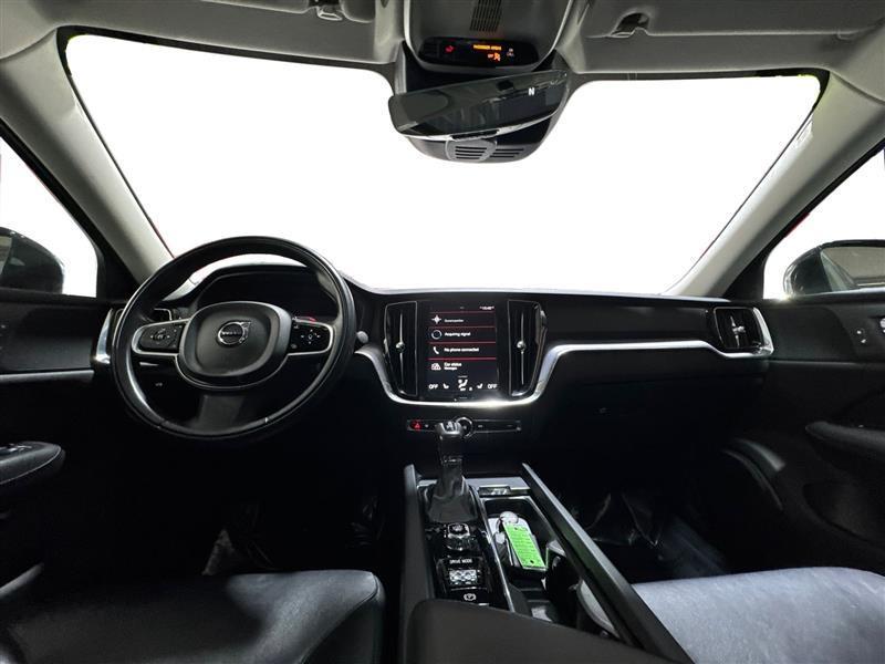 Volvo S60 T6 Momentum AWD 2019