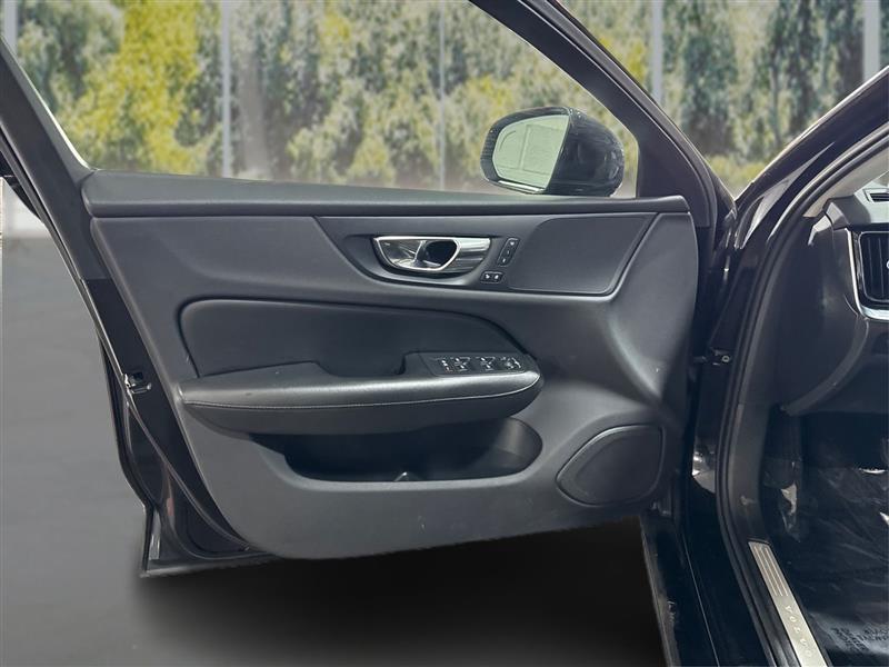 Volvo S60 T6 Momentum AWD 2019