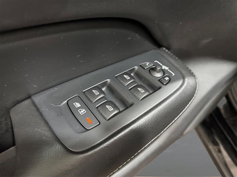 Volvo S60 T6 Momentum AWD 2019