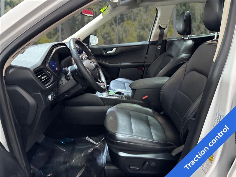 Ford Escape Titanium 4WD 2020