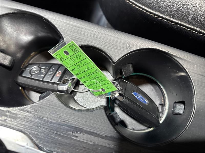 Ford Escape Titanium 4WD 2020