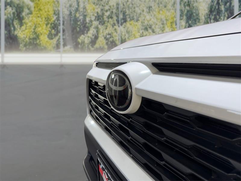 Toyota RAV4 LE AWD 2024