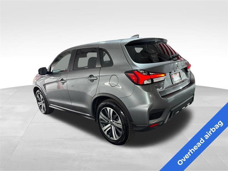 Mitsubishi Outlander Sport 2.0 ES 4WD 2024