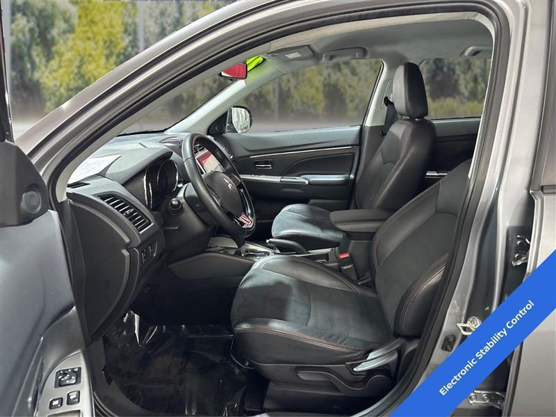 Mitsubishi Outlander Sport 2.0 ES 4WD 2024