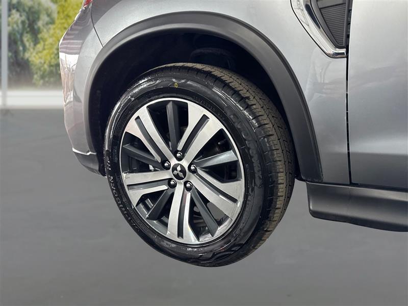 Mitsubishi Outlander Sport 2.0 ES 4WD 2024