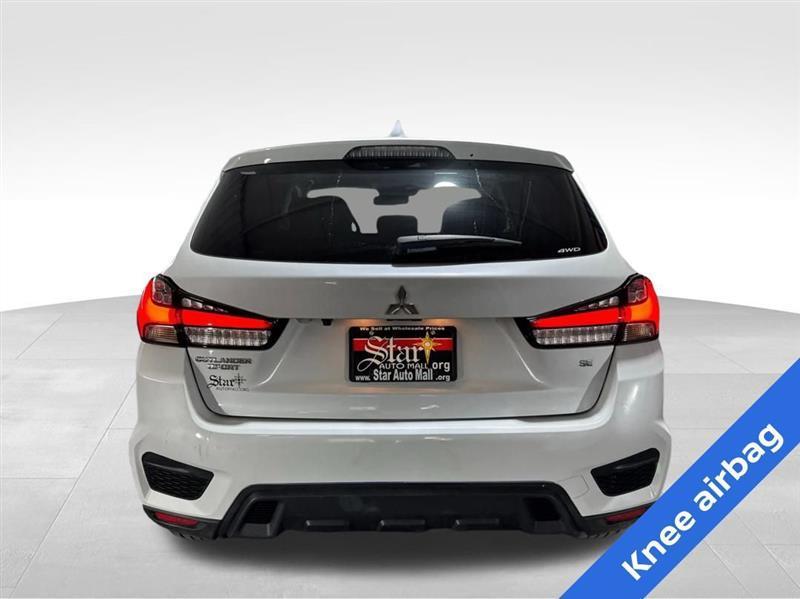 Mitsubishi Outlander Sport 2.0 ES 4WD 2024