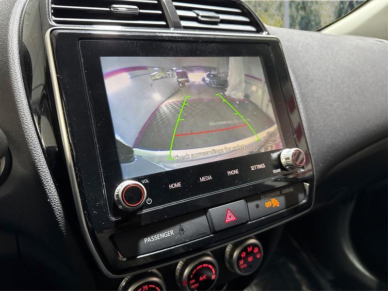 Mitsubishi Outlander Sport 2.0 ES 4WD 2024