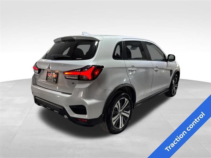 Mitsubishi Outlander Sport 2.0 ES 4WD 2024