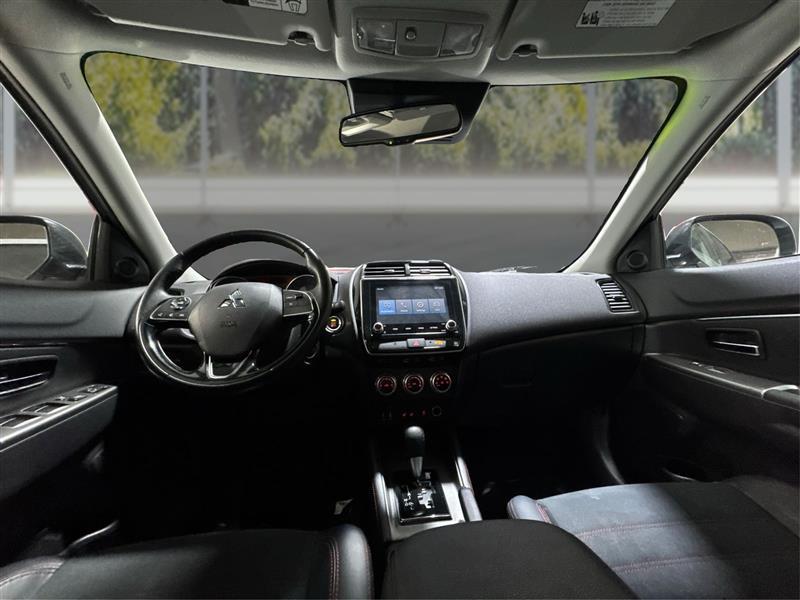 Mitsubishi Outlander Sport 2.0 ES 4WD 2024