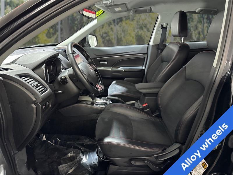 Mitsubishi Outlander Sport 2.0 ES 4WD 2024