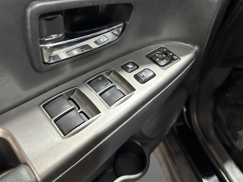 Mitsubishi Outlander Sport 2.0 ES 4WD 2024