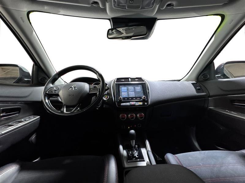 Mitsubishi Outlander Sport 2.0 ES 4WD 2024