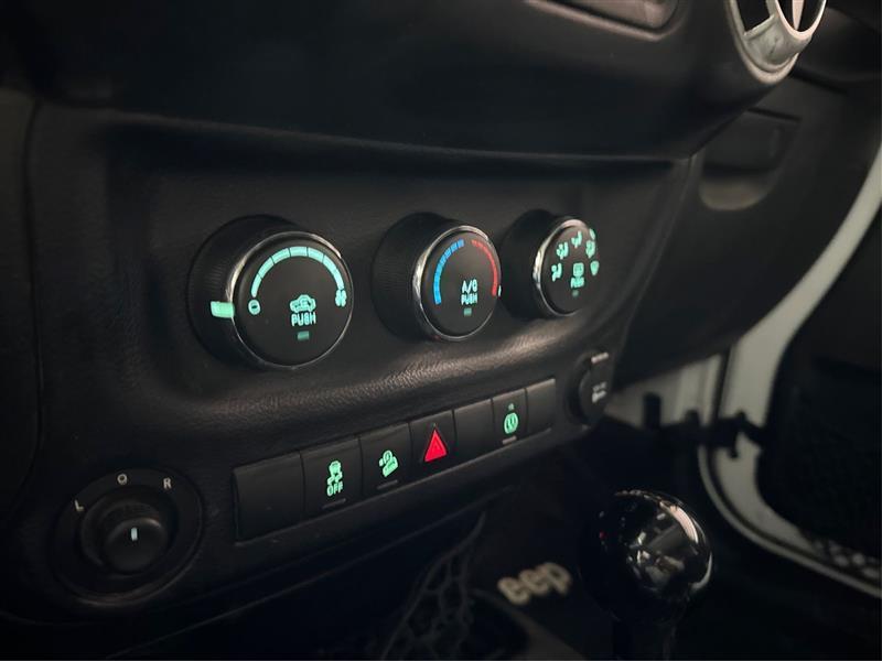 Jeep Wrangler Rubicon 4WD 2015