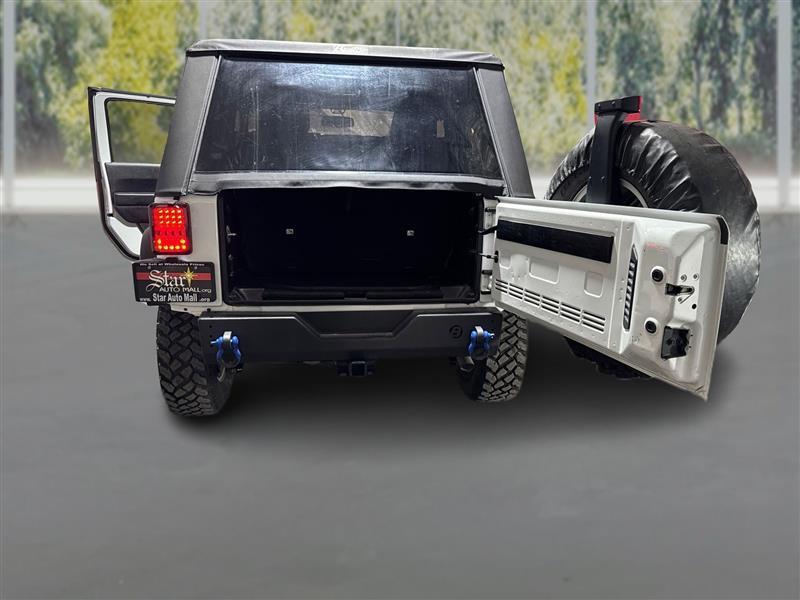 Jeep Wrangler Rubicon 4WD 2015