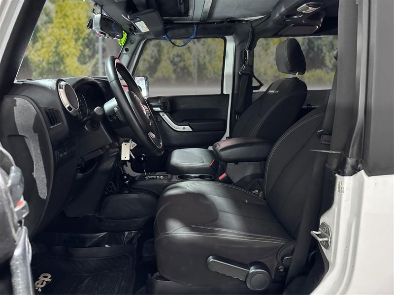 Jeep Wrangler Rubicon 4WD 2015