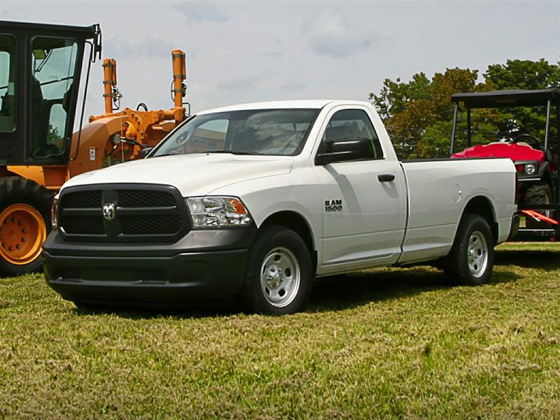 2021 RAM 1500 Classic Tradesman Crew Cab SWB 4WD