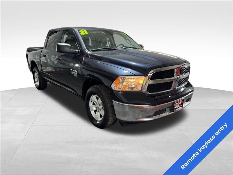 RAM 1500 Classic Tradesman Crew Cab SWB 4WD 2021