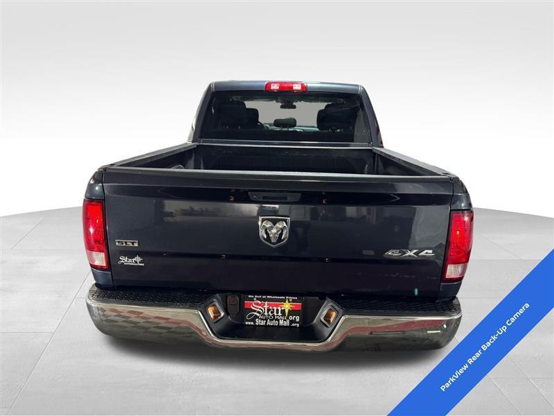 RAM 1500 Classic Tradesman Crew Cab SWB 4WD 2021