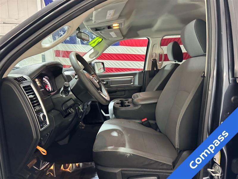 RAM 1500 Classic Tradesman Crew Cab SWB 4WD 2021