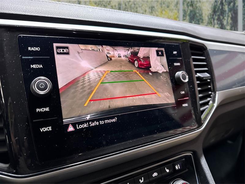 Volkswagen Atlas Cross Sport V6 SE w/Technology 4MOTION 2022