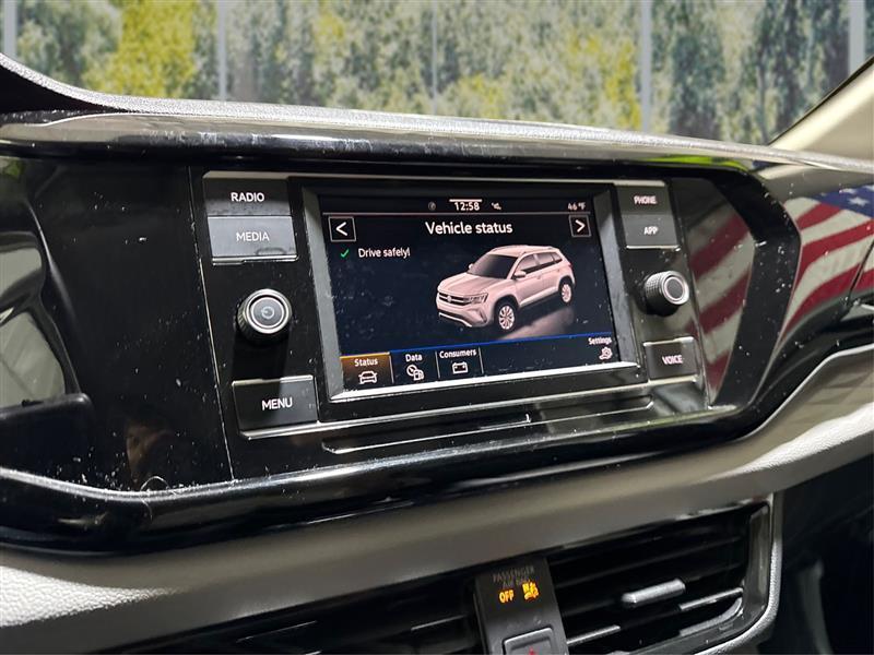 Volkswagen Taos S 2024