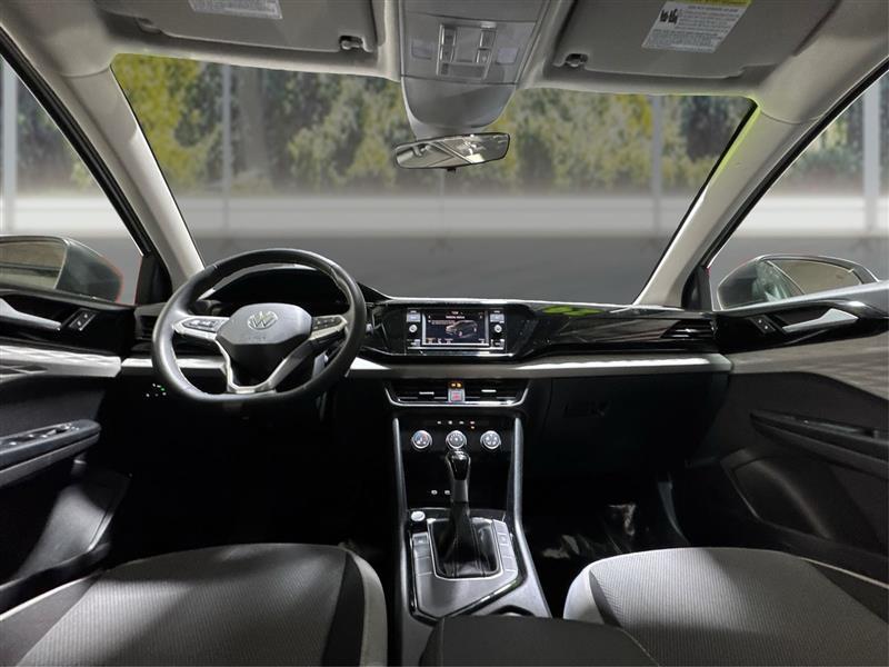 Volkswagen Taos S 2024