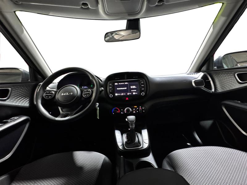 Kia Soul LX CVT 2024