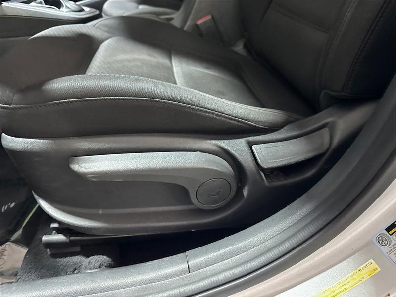 Hyundai Elantra SE 6M 2020