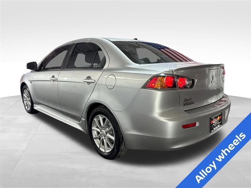 Mitsubishi Lancer ES 5M 2016
