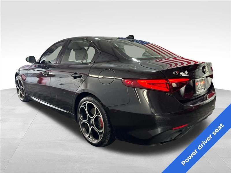 Alfa Romeo Giulia Ti AWD 2023