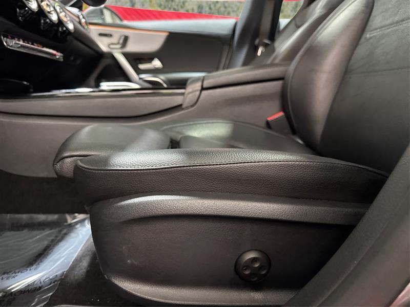 Mercedes-Benz CLA-Class CLA250 4MATIC 2020