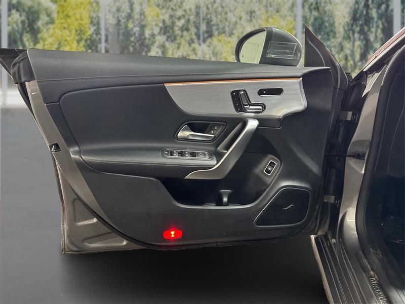 Mercedes-Benz CLA-Class CLA250 4MATIC 2020